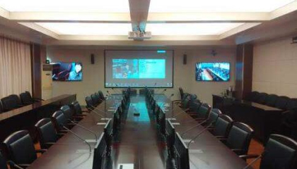 視頻會(huì)議市場(chǎng)又出新亮點(diǎn)，優(yōu)劣誰定